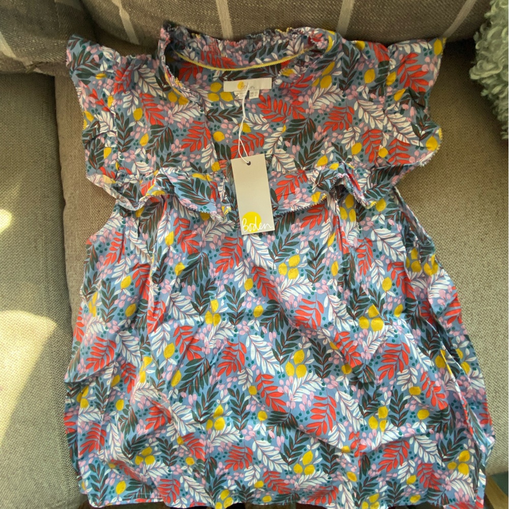 Sleeveless Ruffle Top
Mountain Spring, Lemon Foliage Boden NWT size 8